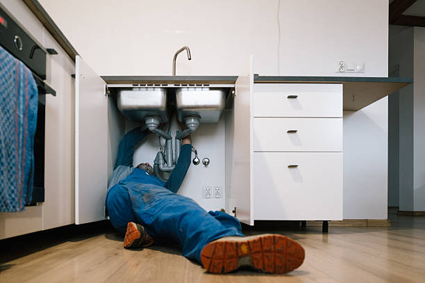 Professional Leak Detection technician working in Tonawanda, NY